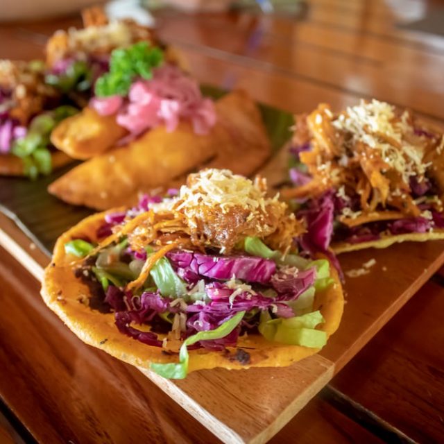 Belize Island Dining - bar snack time