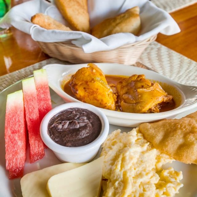 Belize Island Dining - breakfast