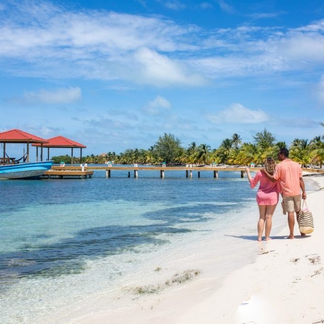 Glovers Reef Belize - Arrival dock