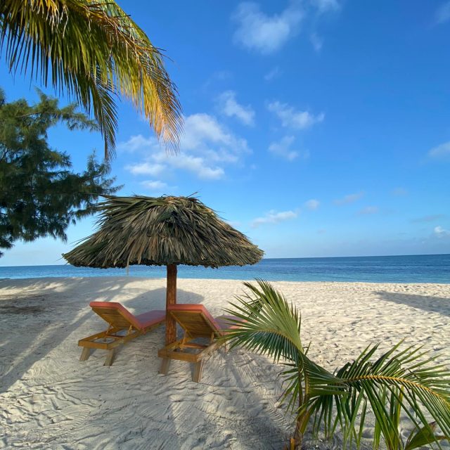 Manta Island Resort - Beach Chairs