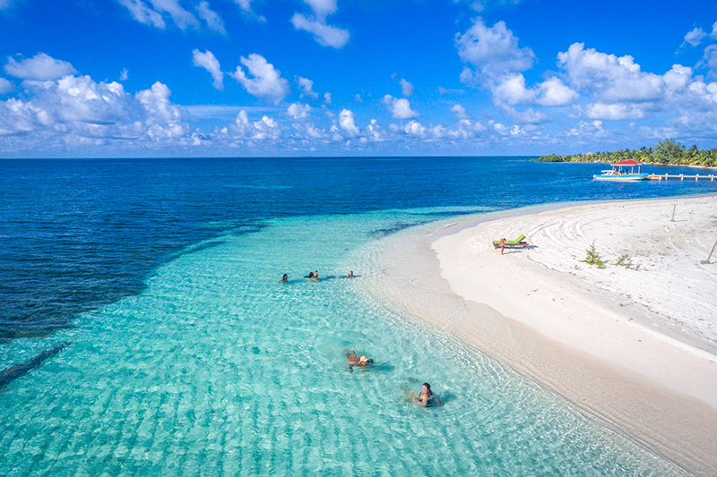 manta perfect caribbean vacation