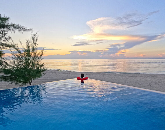 tropical island digital detox