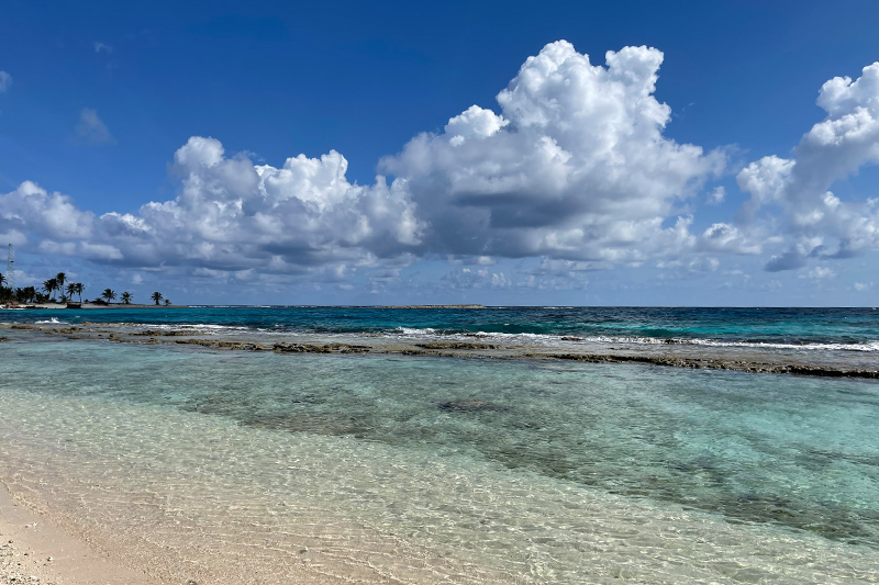snorkeling Belize barrier reef