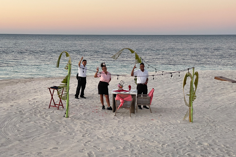 private island Belize romance