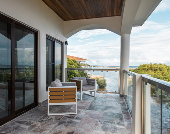 January travel destinations Belize