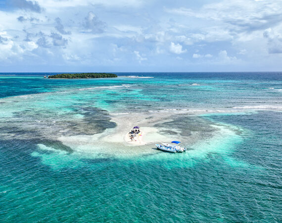 Belize snorkeling in winter