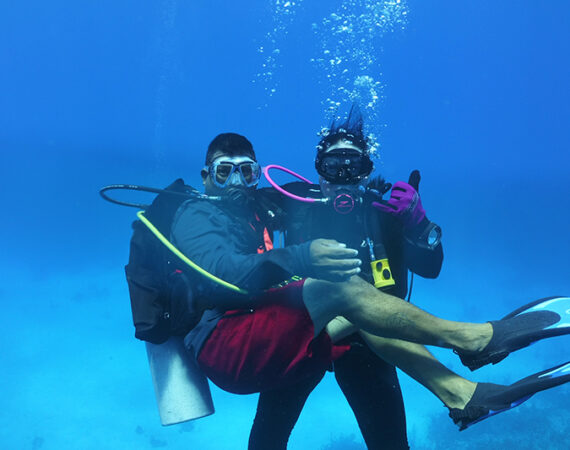 Belize reef diving