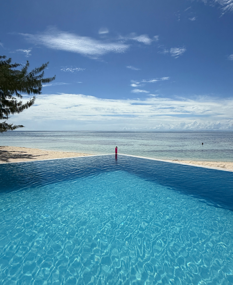 September travel deals Belize