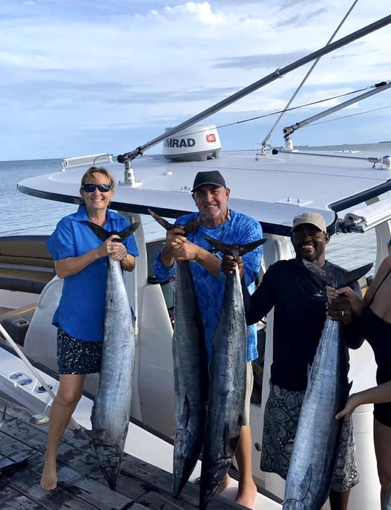 Take a Deep Sea Fishing Tour in Belize Take a Deep Sea Fishing Tour in Belize